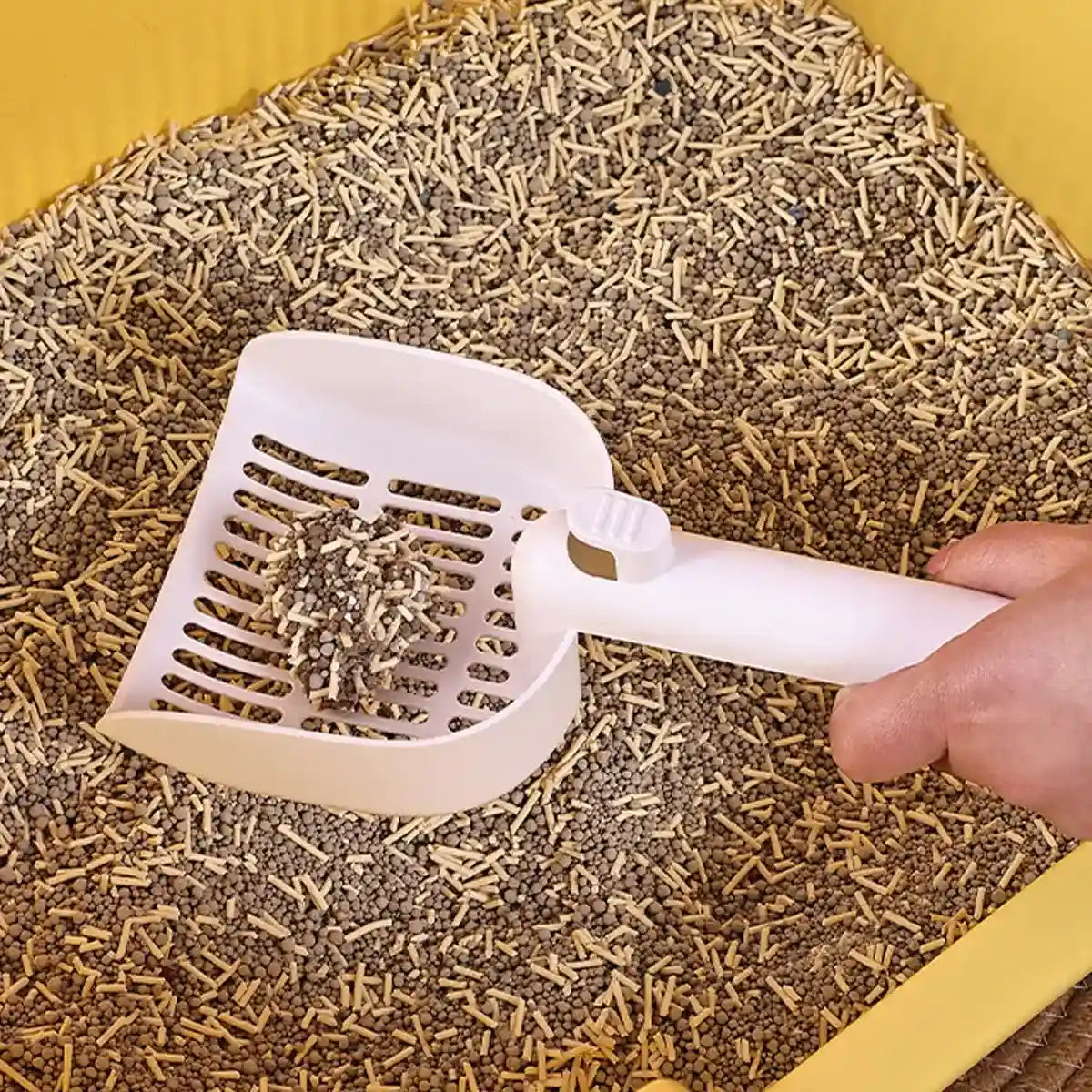 Semi-Enclosed Large Cat Litter Box for Multiple Cats Up to 15kg