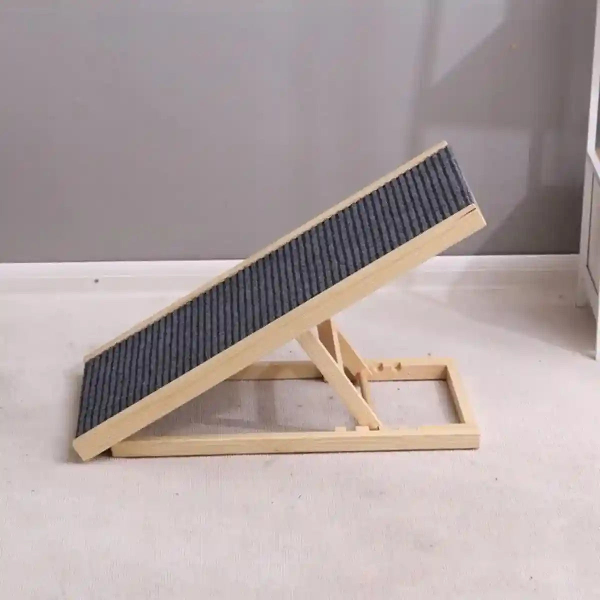 Adjustable Dog Ramp for Small Dogs Wooden Ramp with Non-Slip Surface
