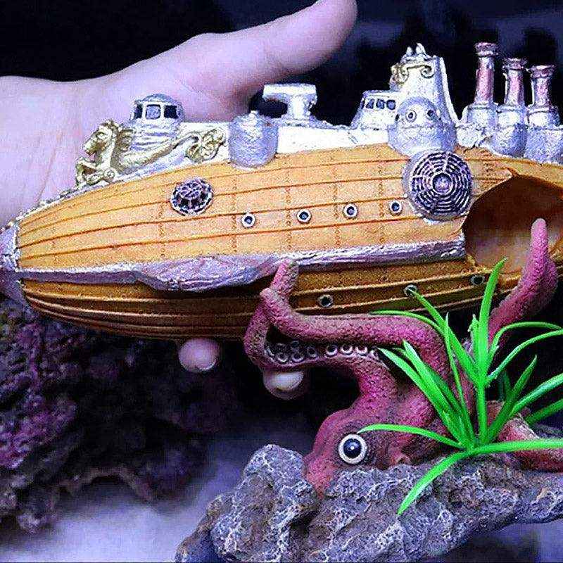 Explore the Depths with This Submarine-Themed Aquarium Ornament