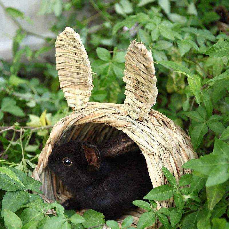 Natural Grass Rabbit House Hideout for Small Pets
