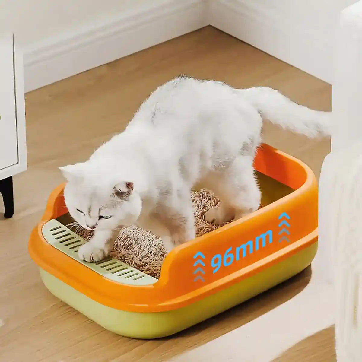 Spacious Open Cat Litter Box with High Sides for Low-Tracking Cleanliness