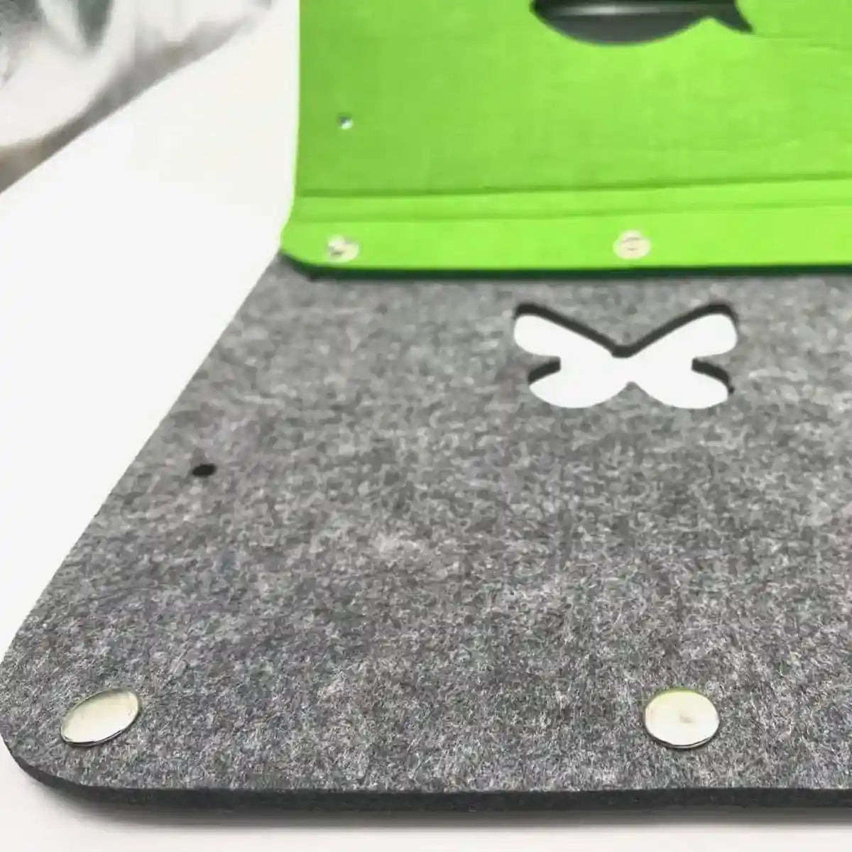 Modular DIY Playhouse Cat Play Tunnel with Felt Panels for Indoor Pets