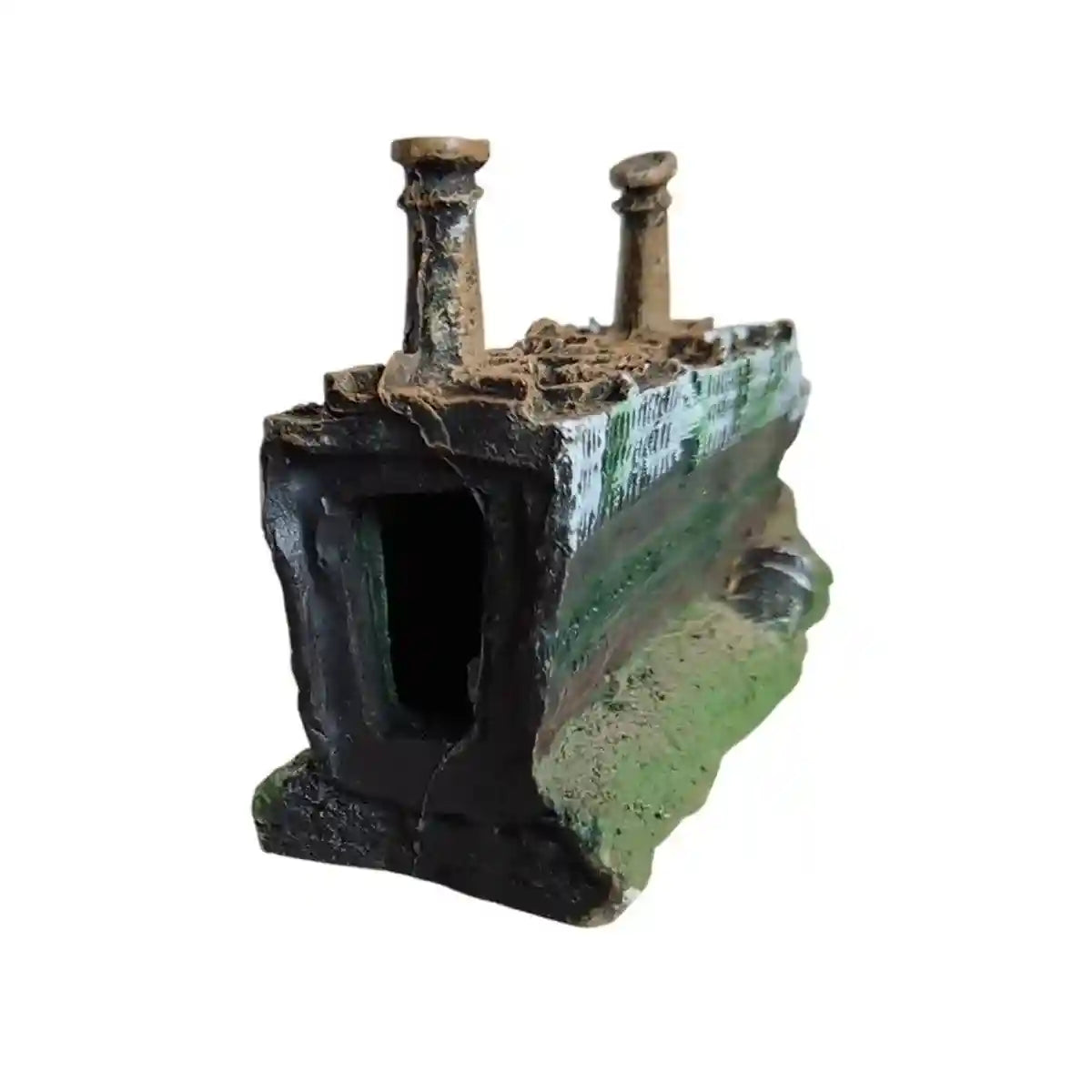 Titanic Shipwreck Aquarium Decoration Realistic Resin Design for Fish Tanks