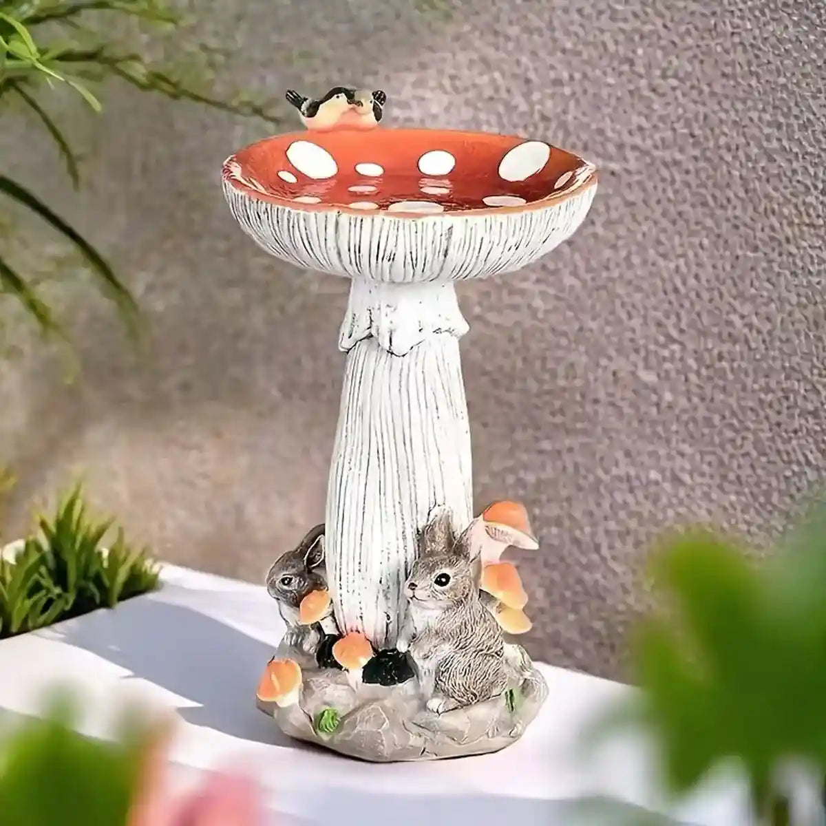 Mushroom Bird Feeder Garden Ornament with Rabbit Figurines