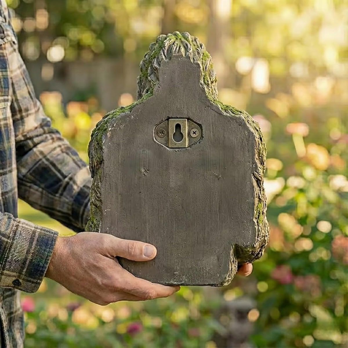 Tree Face Resin Bird Feeder for Garden Use