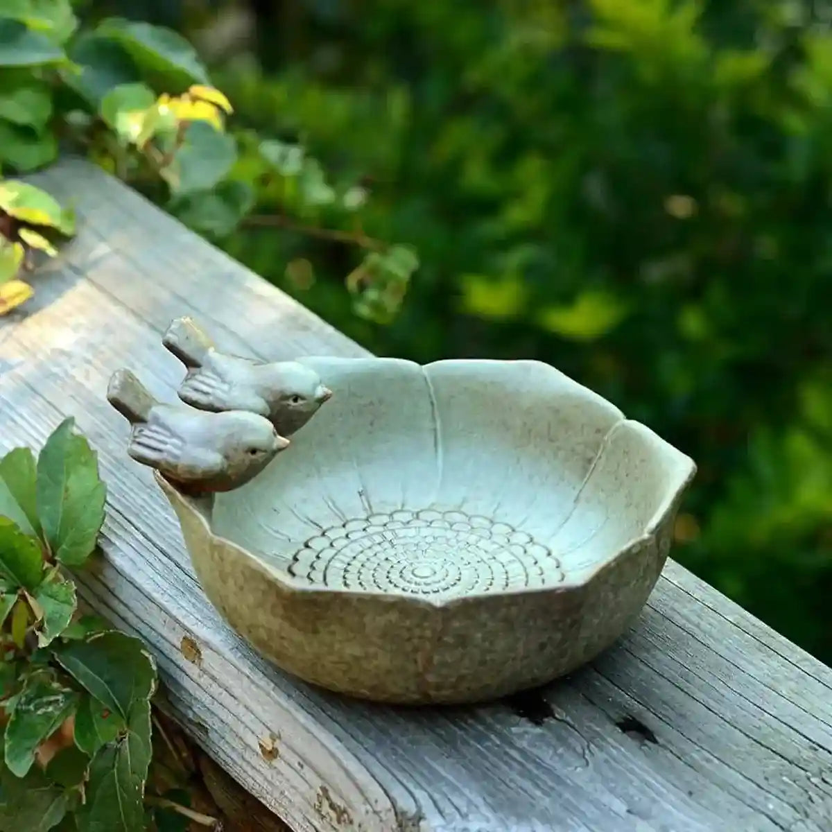 Ceramic Bird Bowl for Garden Bird Feeder & Bath Decorative Dish
