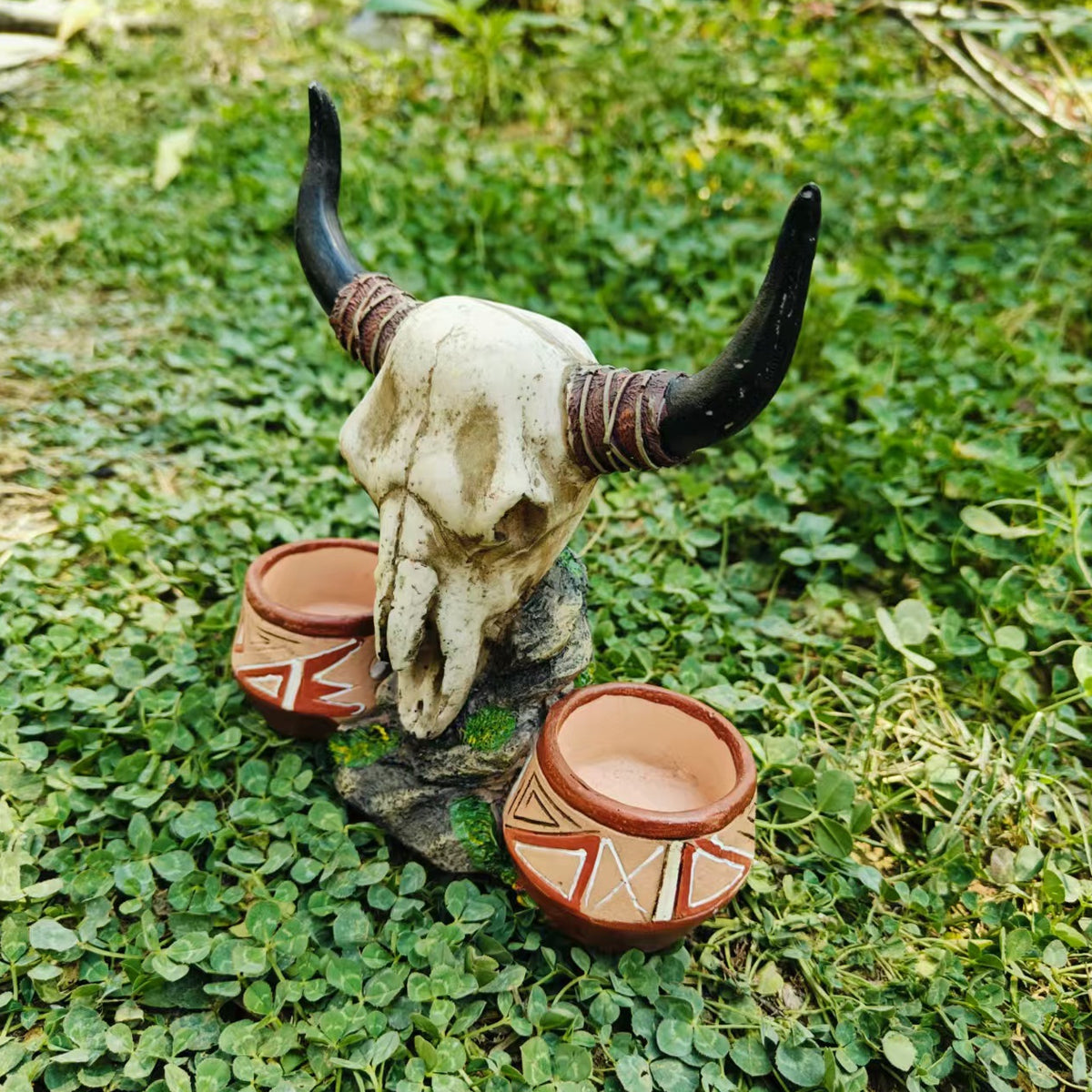 Bull Head Reptile Water Bowl High-Quality Non-Toxic Resin Reptile Dish Decor