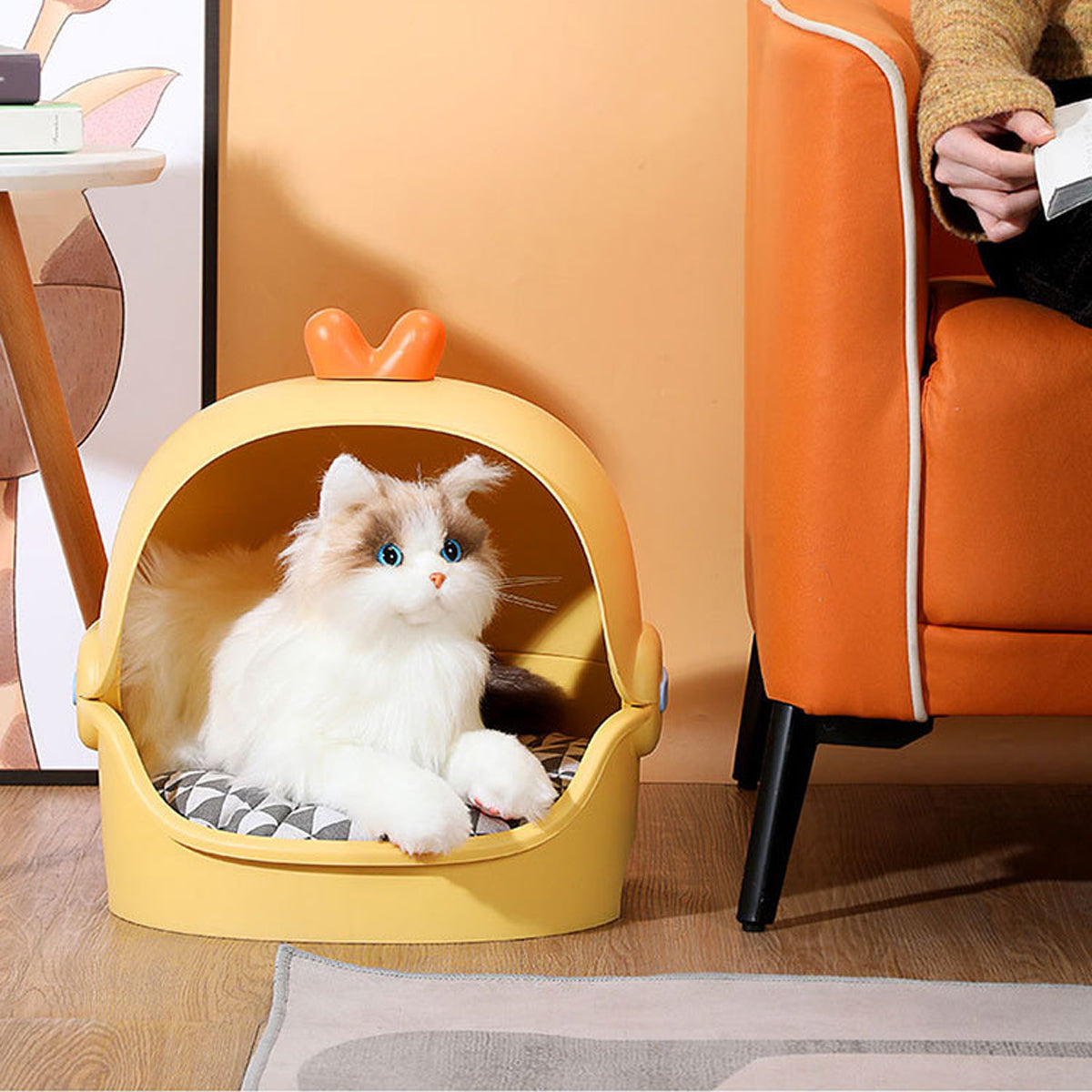 Semi-Enclosed Cat Bed With Cushion Duck Or Rabbit Design