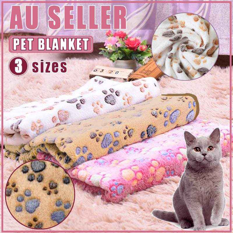 Cozy Fleece Dog Blanket for Sofa and Bed in S/M/L