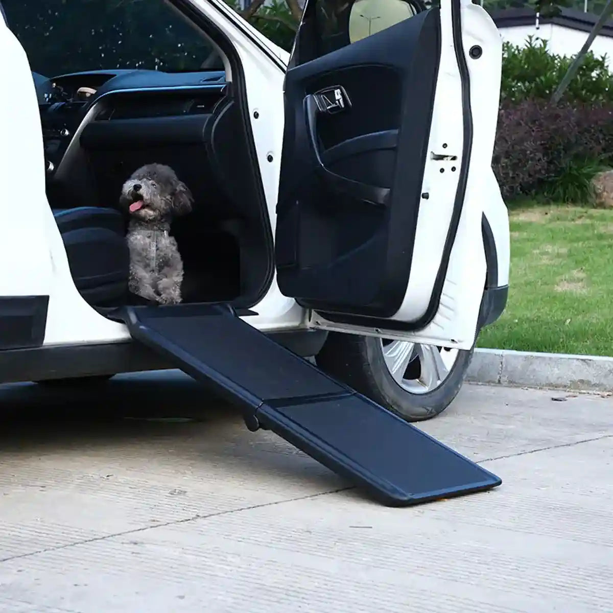 Foldable Dog Car Ramp with Non-Slip Surface for Vehicle Access
