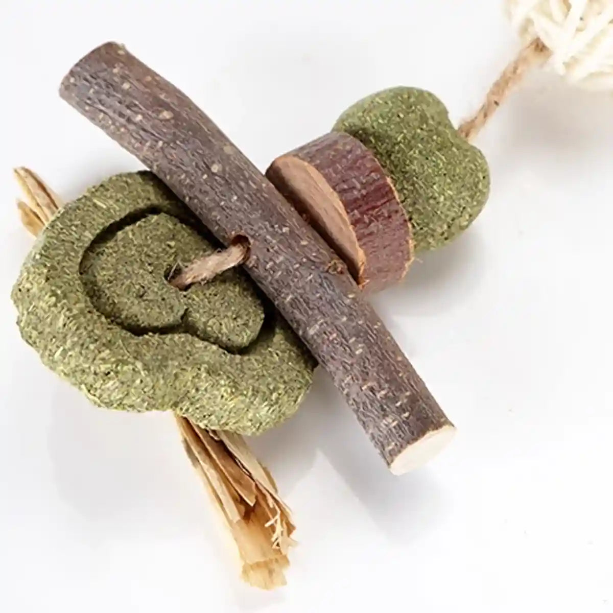 Small Pet Chew Toy Apple Branch & Carrot Cake Molar Treat for Rabbits & Hamsters