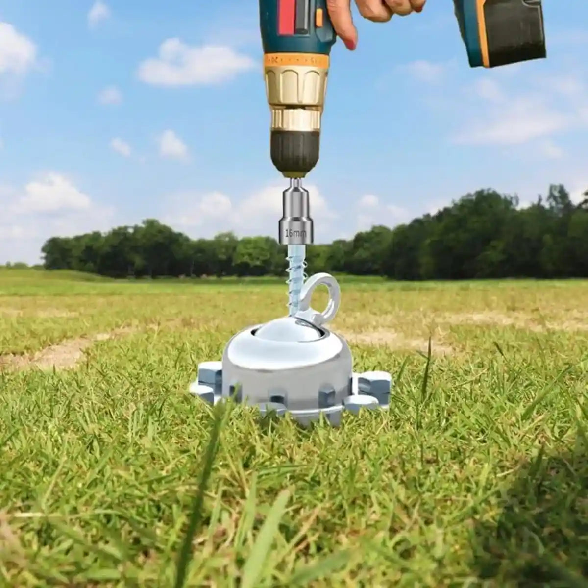 Heavy Duty Dog Stake with 360 Degree Swivel Base