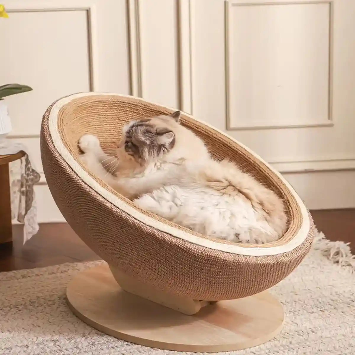Luxury Eggshell Cat Scratching Nest for Lounging and Claw Care