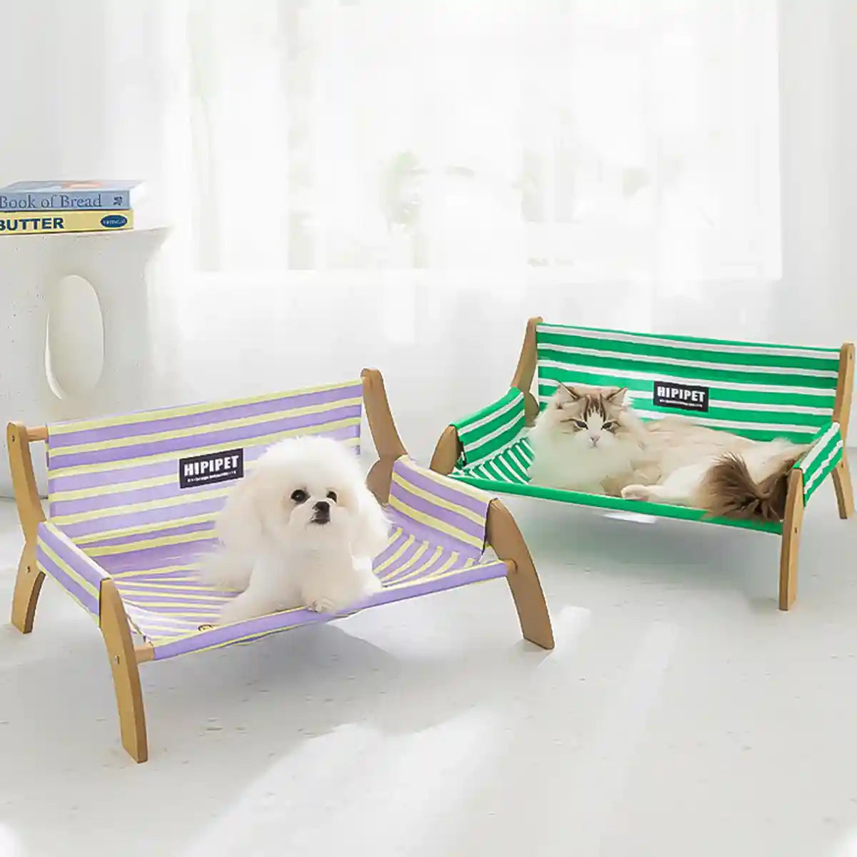 Striped Pet Lounger Bed with Wooden Frame for Small Dogs and Cats