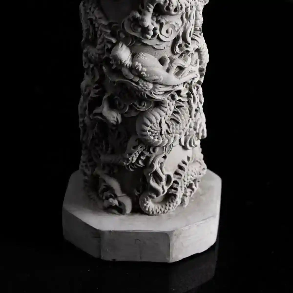 Nine Dragon Aquarium Pillar for Bubble Effect and Themed Aquascapes