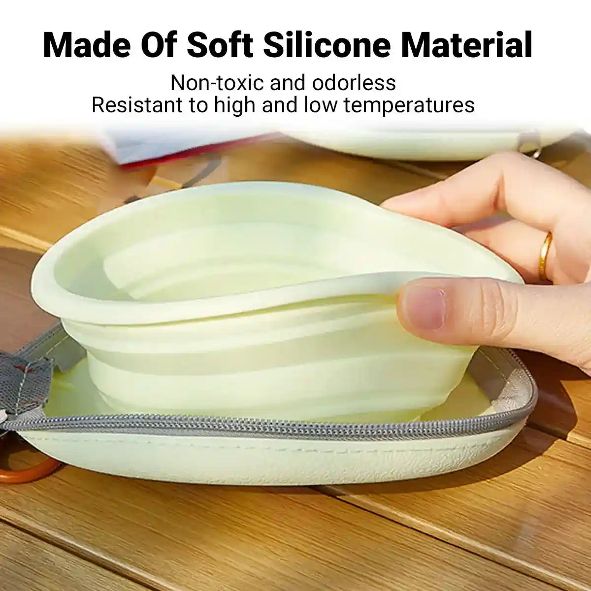 Paw Print Travel Pet Bowl Set with Collapsible Design