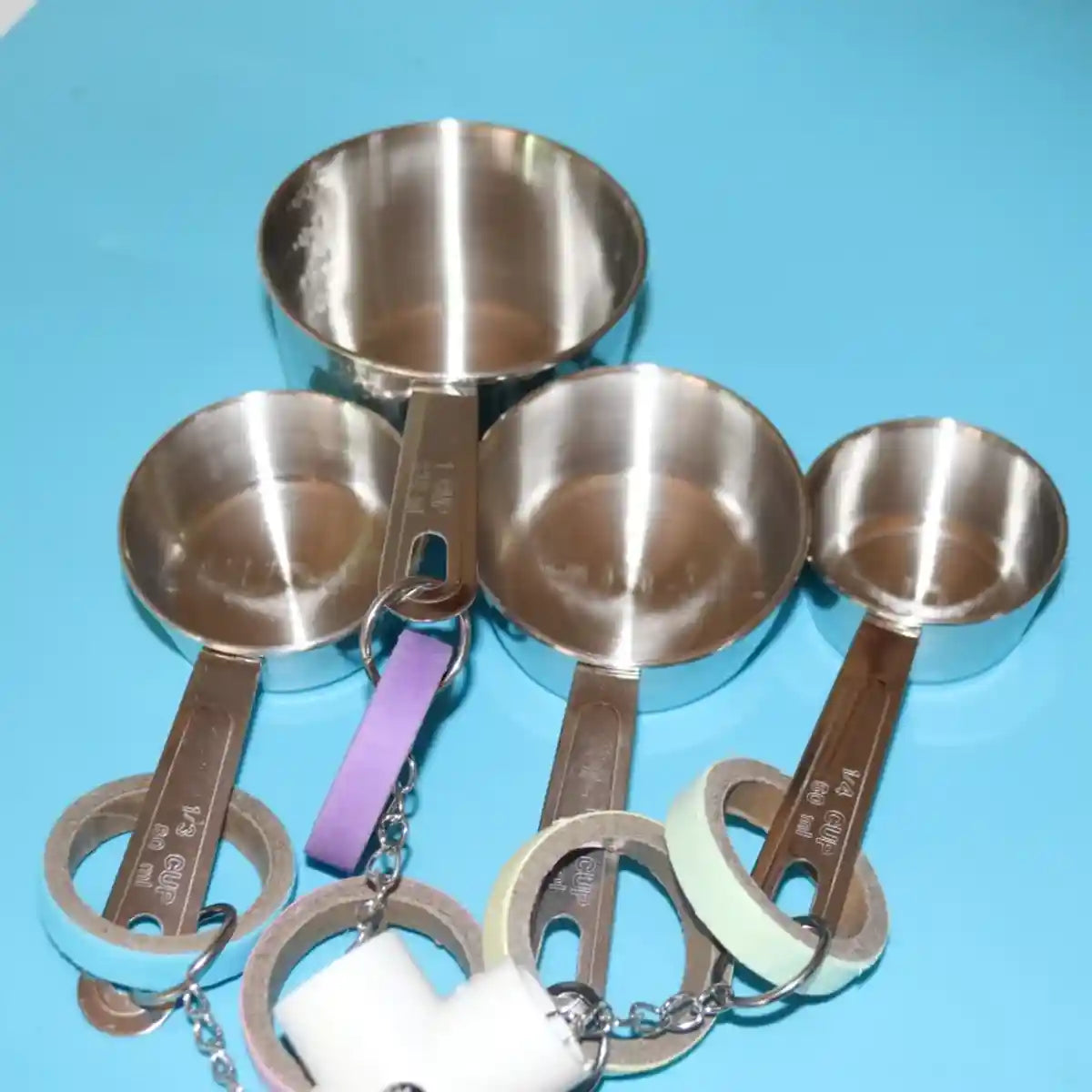 Stainless Steel Parrot Toy Bell & Colourful Paper Rings for Birds