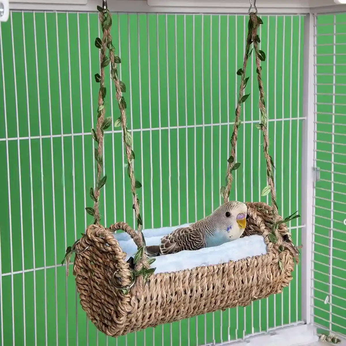 Multi-Season Bird Nest Comfortable Grass Weaving Nest with Cushion