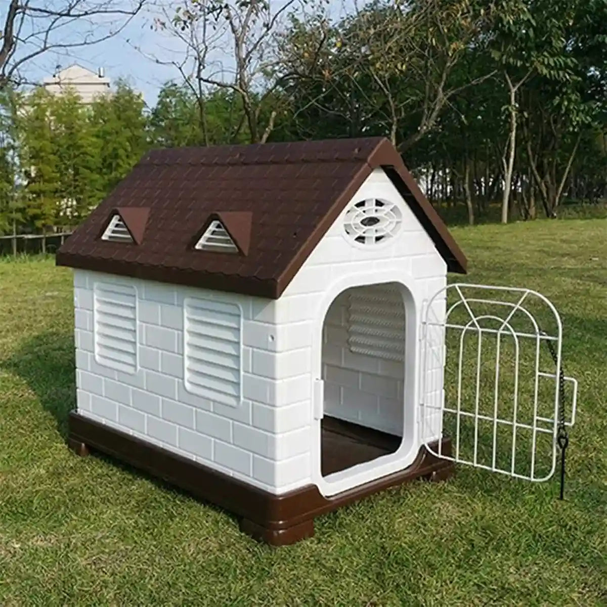 Outdoor Plastic Dog House with Ventilation and Iron Gate
