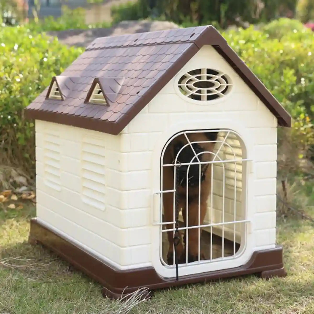 Outdoor Plastic Dog House with Ventilation and Iron Gate