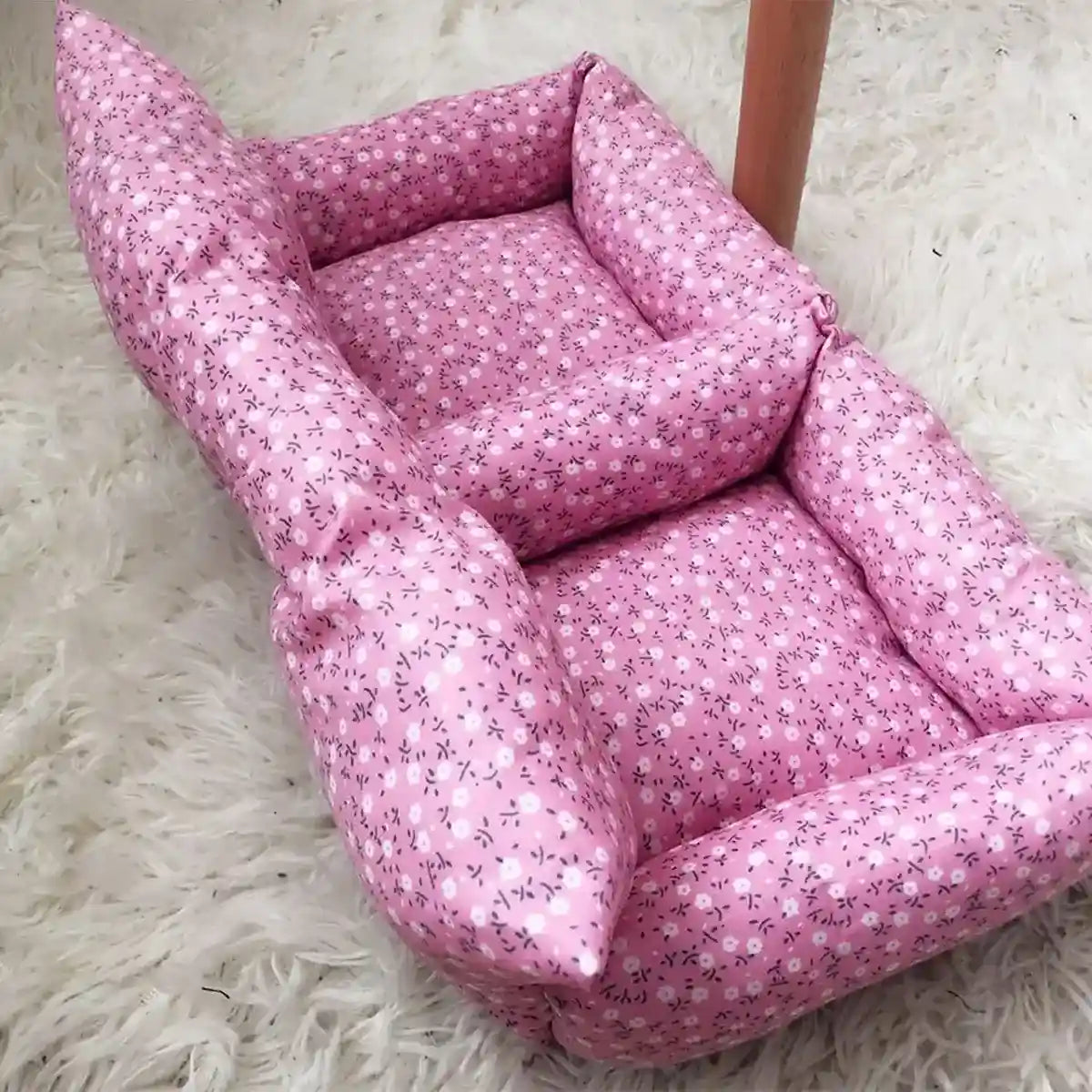 Floral Sofa for Guinea Pigs Cozy Small Pet Bed for Rabbits & Chinchillas