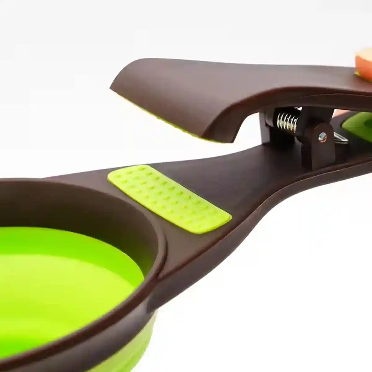 Folding Silicone Pet Bowl Collapsible Dog Food Scoop Travel Clip