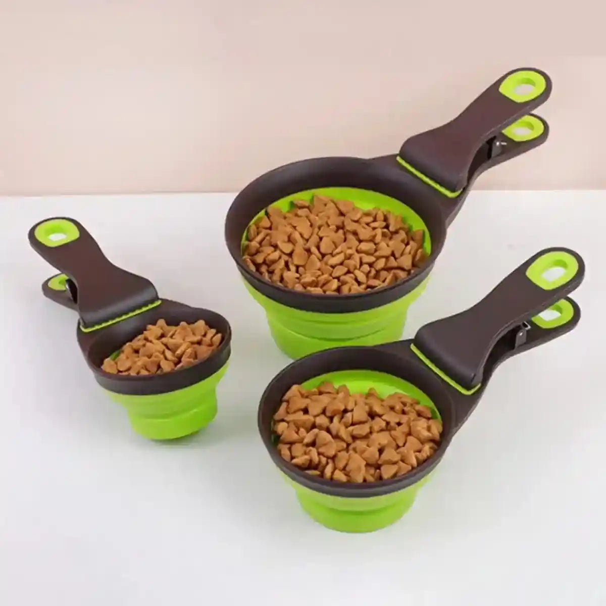 Folding Silicone Pet Bowl Collapsible Dog Food Scoop Travel Clip