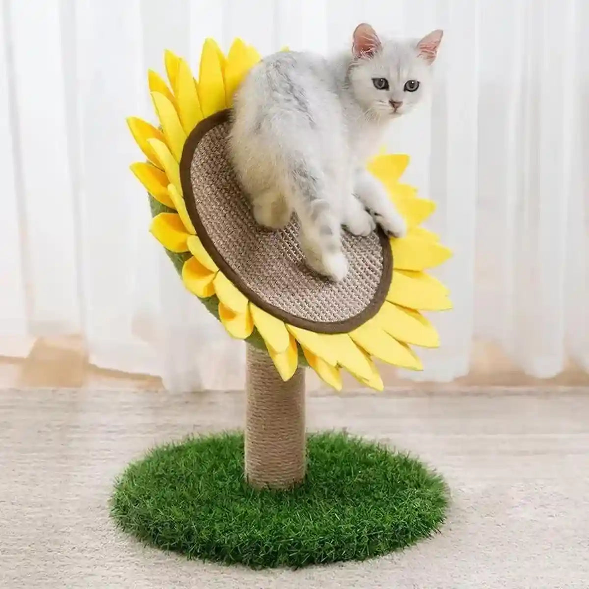 Sunflower Cat Scratching Post Decorative Sisal Climbing Rack
