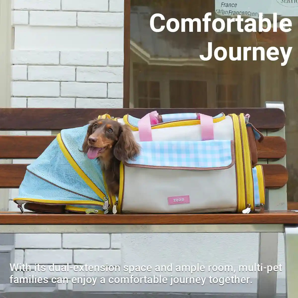 Portable Pet Travel Bag With Expandable Design