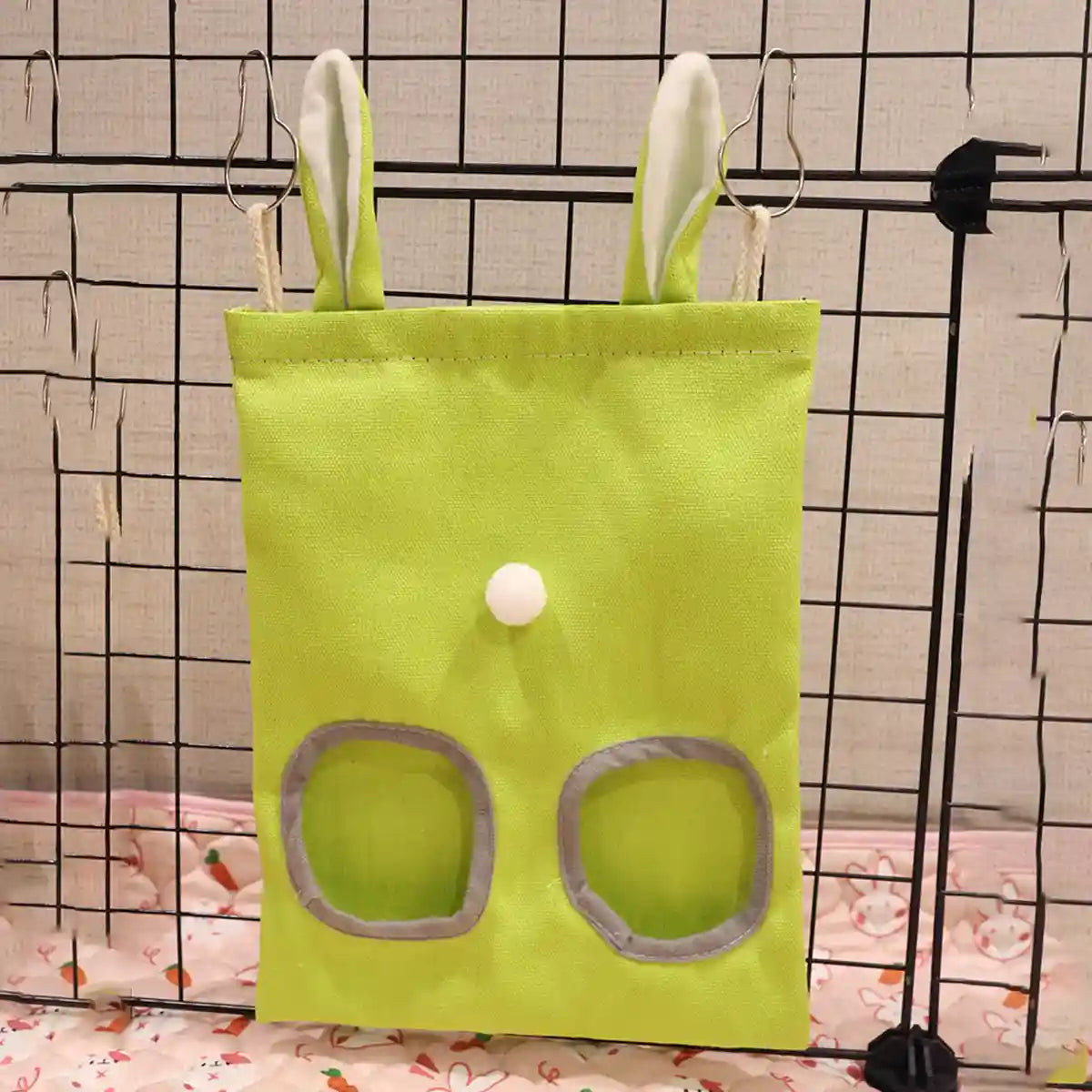 Hanging Hay Feeder Bag for Rabbits and Guinea Pigs
