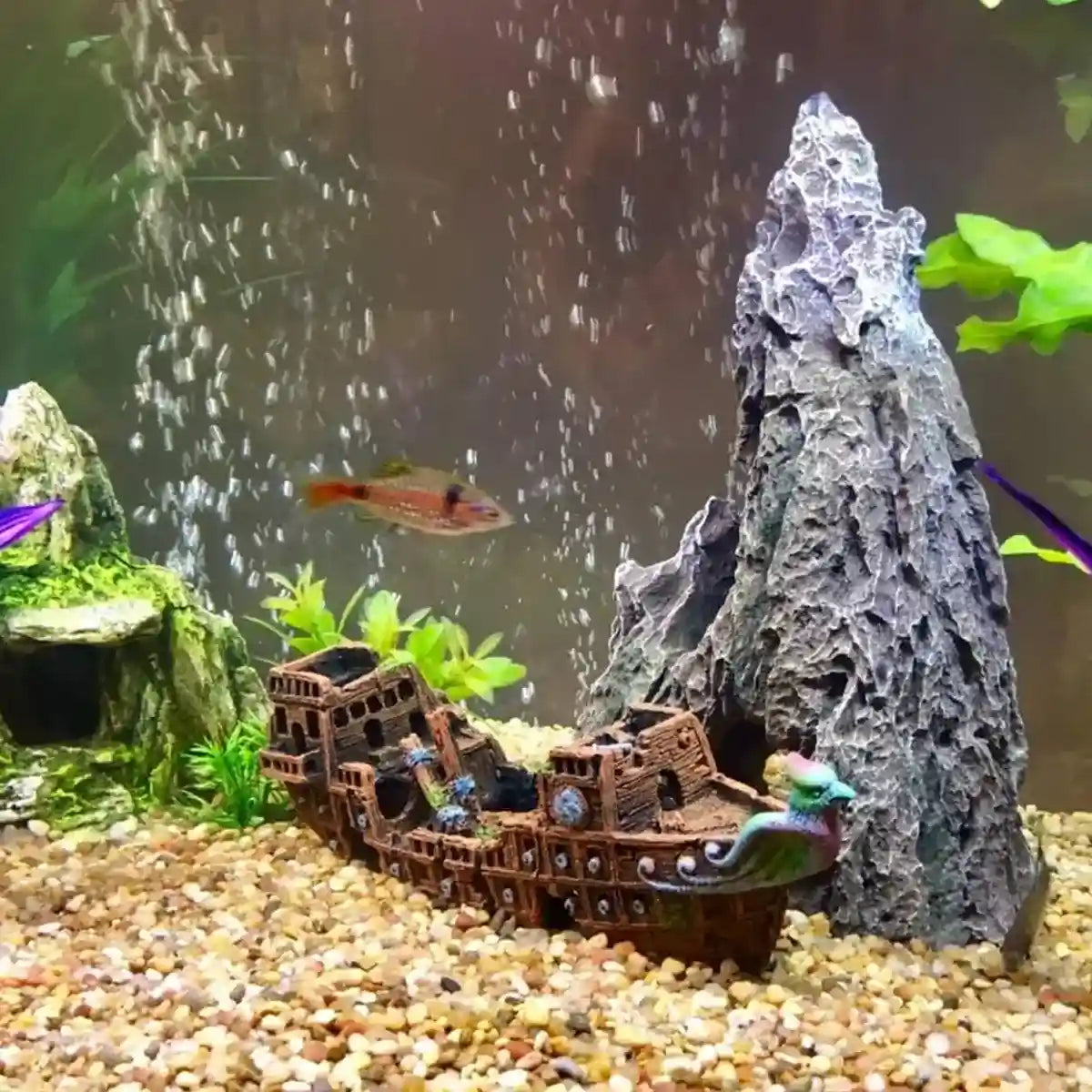 Pirate Ship Aquarium Ornament Resin Shipwreck Fish Tank Decor