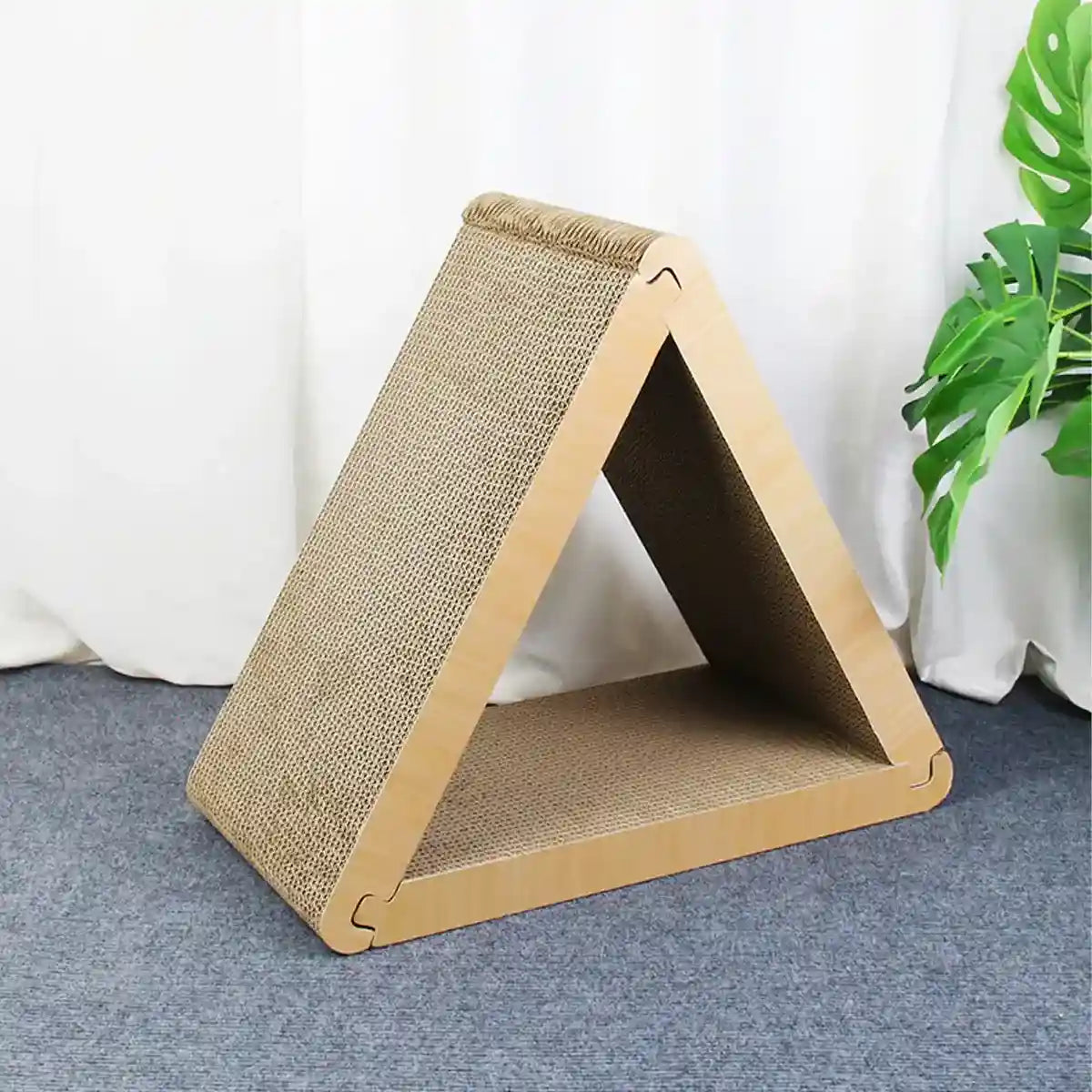Triangular Foldable Cat Scratching Board Corrugated Cardboard