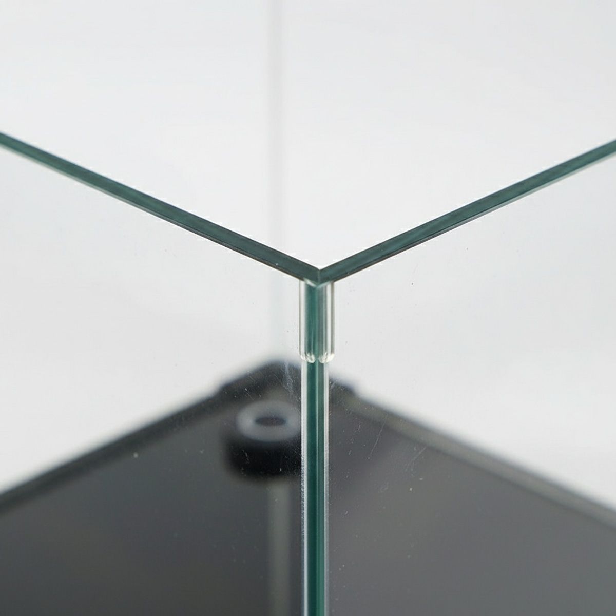 30cm Glass Reptile Tank with Drain Control