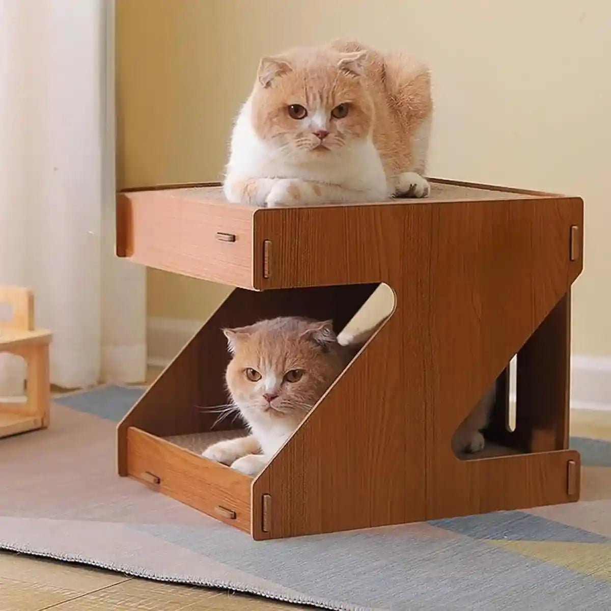 Solid Wood Cat House With Scratching Board Double-Layer Design
