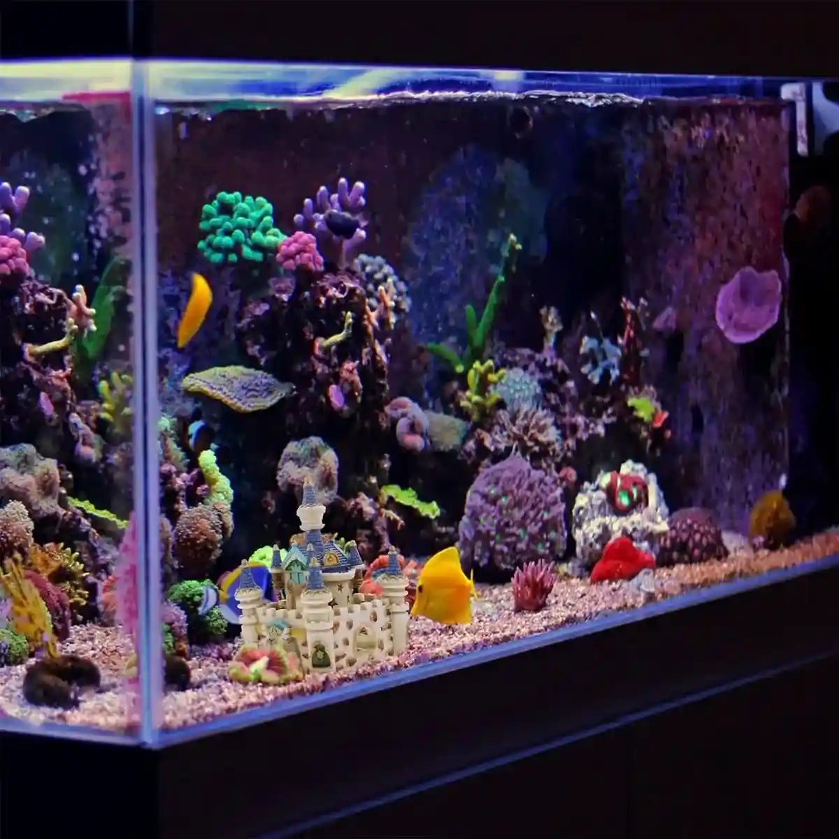 Mini Resin Castle Aquarium Decoration for Fish Tank