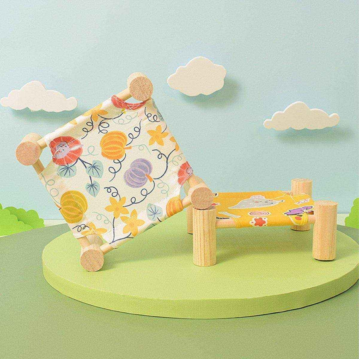 Stylish Wooden Small Pet Bed with Breathable Fabric