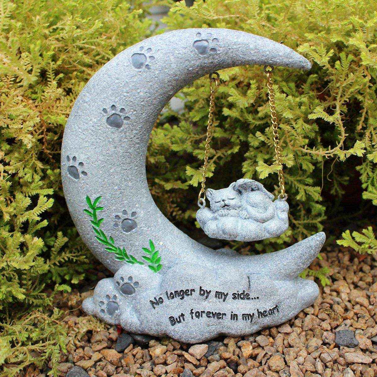 Moon-Themed Pet Memorial Resin Cat or Dog Tribute for Garden & Home