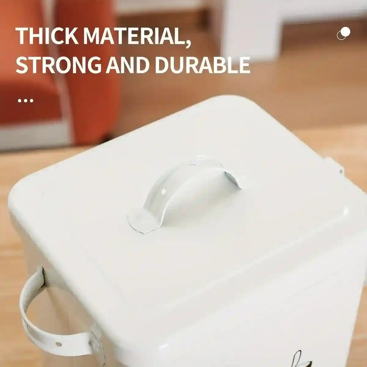 Pet Food Storage Container with Measuring Scoop 6L