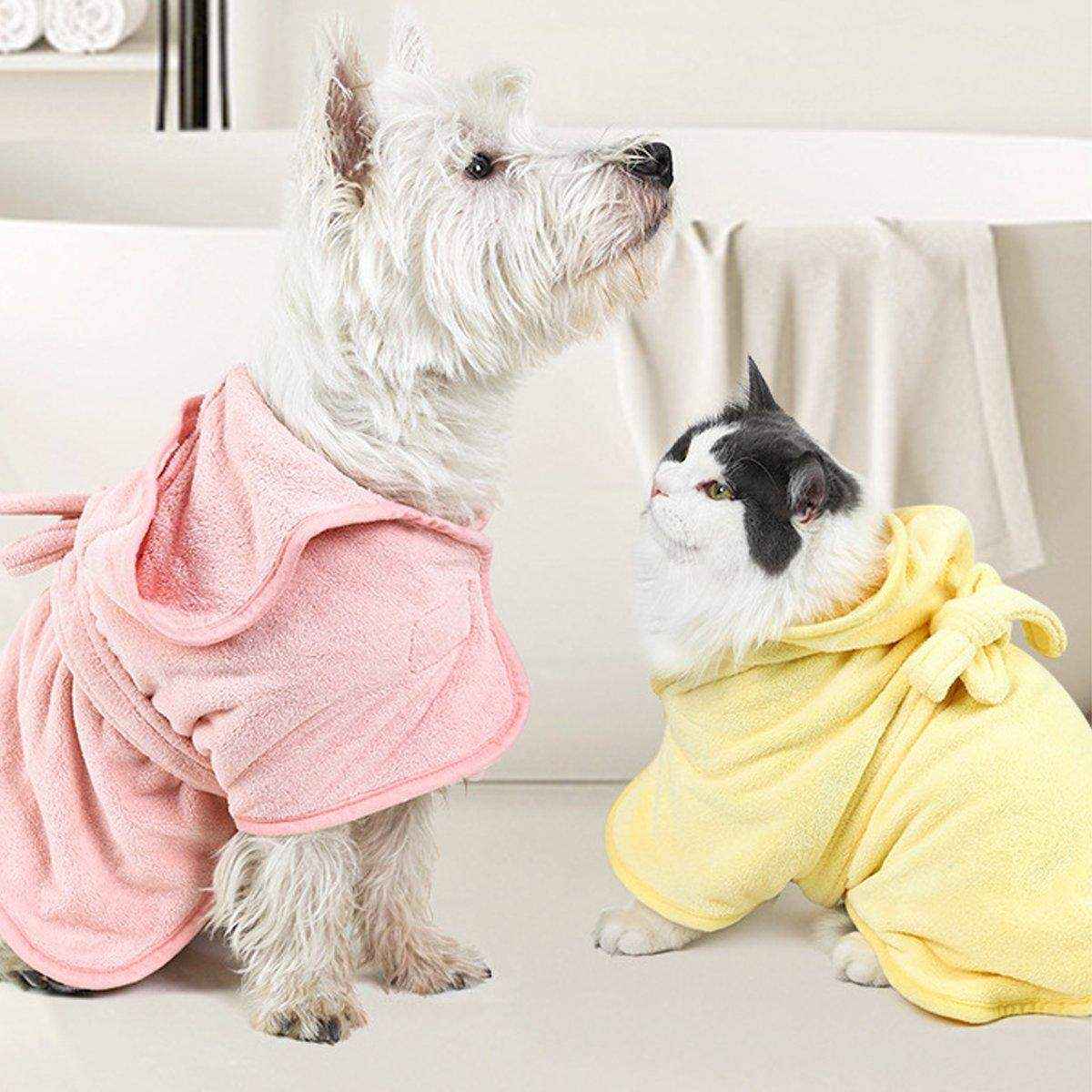 Absorbent Dog and Cat Bath Towel Microfiber Pet Bathrobe