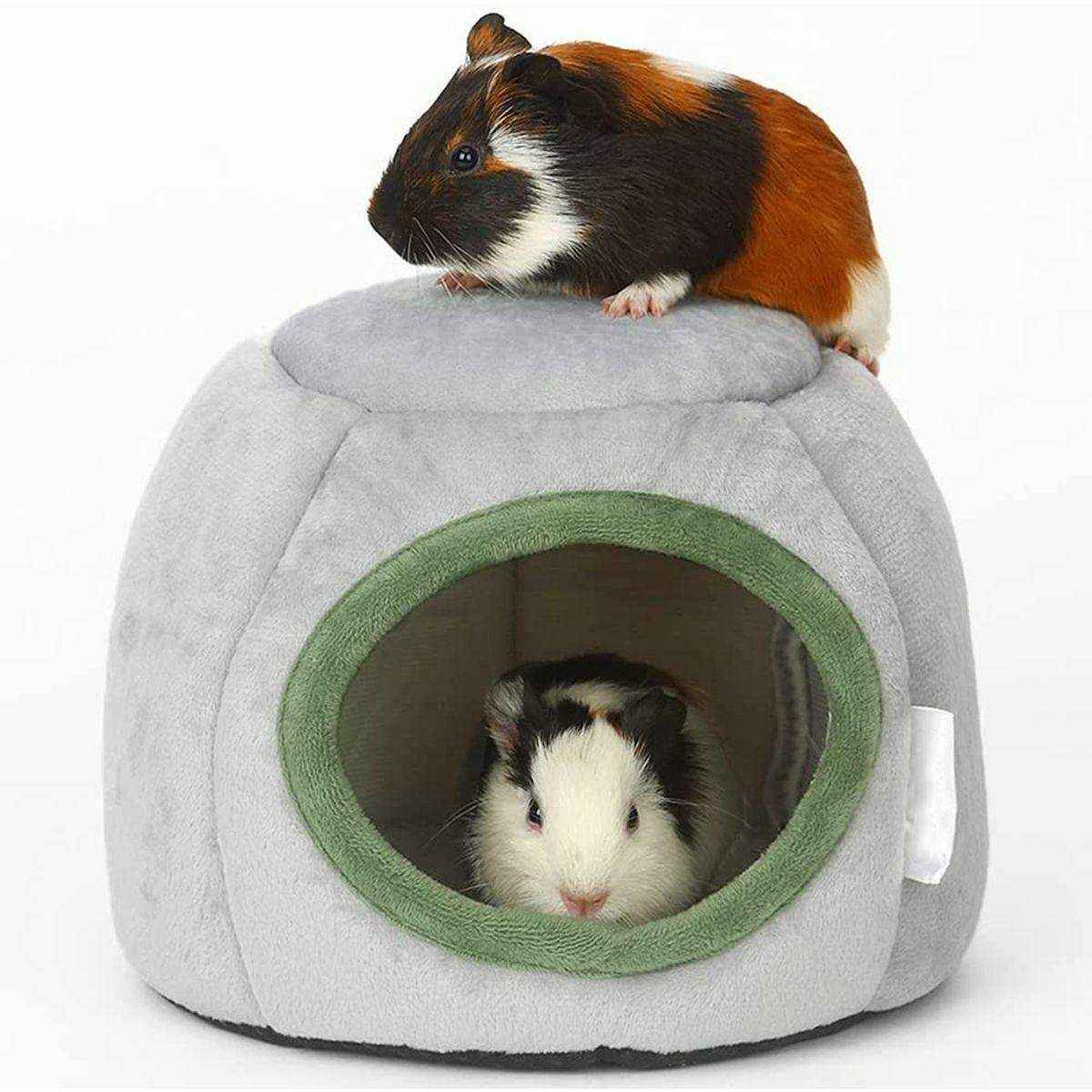 Plush Hamster House for Small Pets Cozy and Stylish Bed