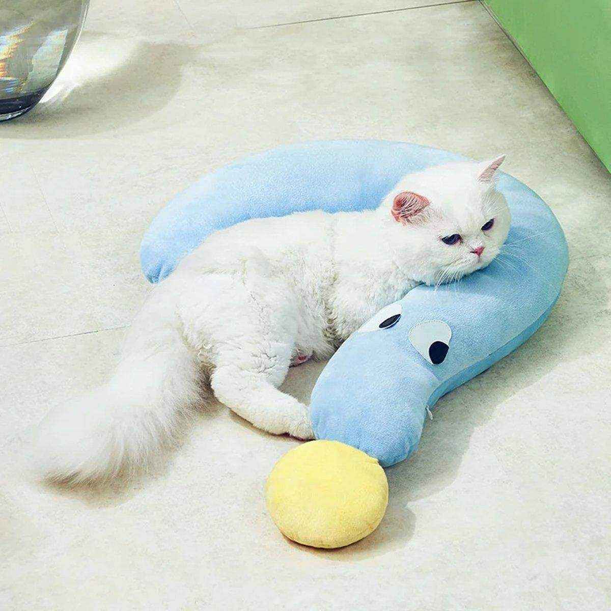 Pet Pillow Dog Cat Sleeping Moon Pillow Small Dog Plush Pillow