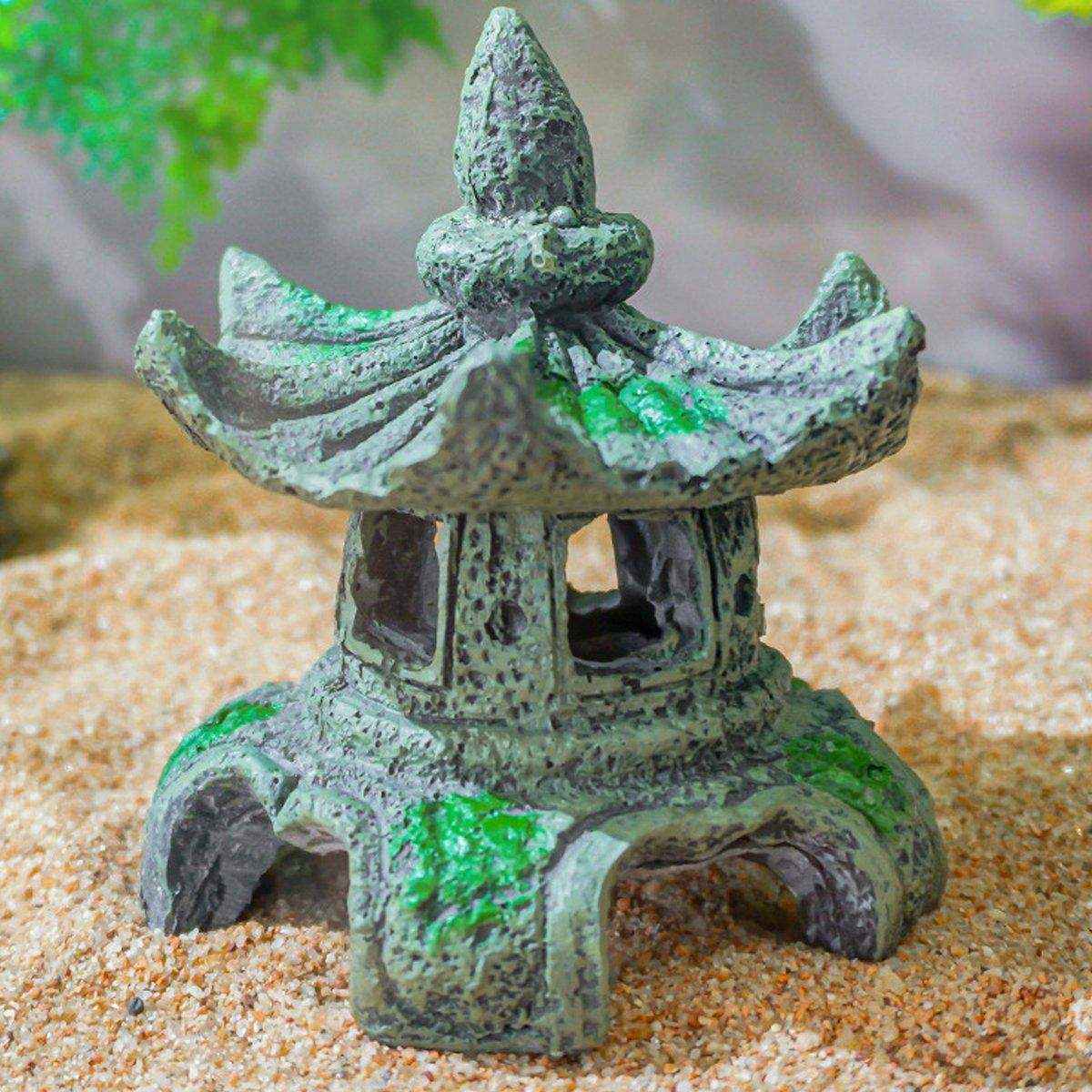 Antique Style Resin Lighthouse for Aquariums