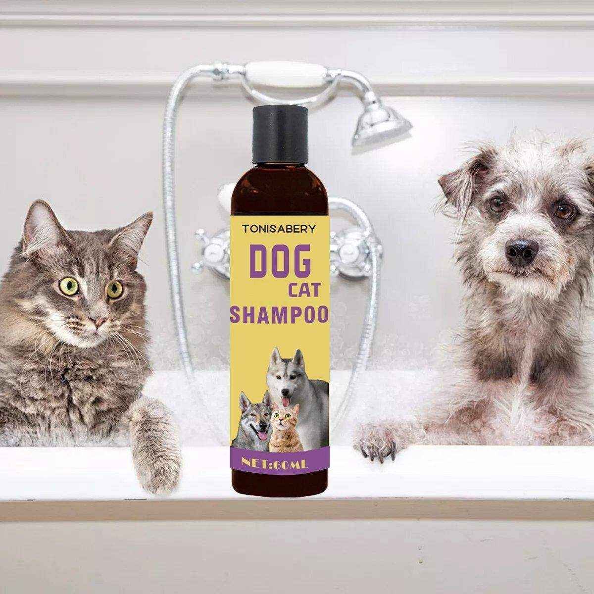 Natural Pet Shampoo for Dogs and Cats Gentle and Deodorizing Formula