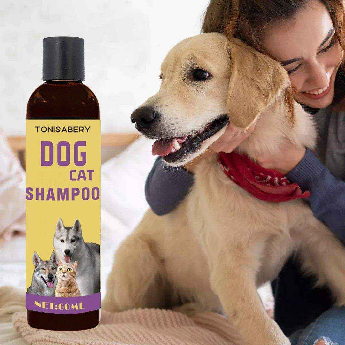 Natural Pet Shampoo for Dogs and Cats Gentle and Deodorizing Formula