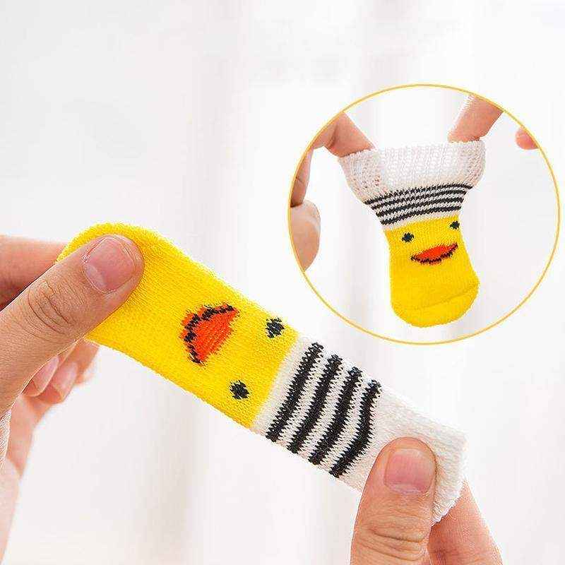 Dog Socks Non-Slip Grip Slip Anti-Skid S M L - Puppy Cat Pet Shoes Slippers