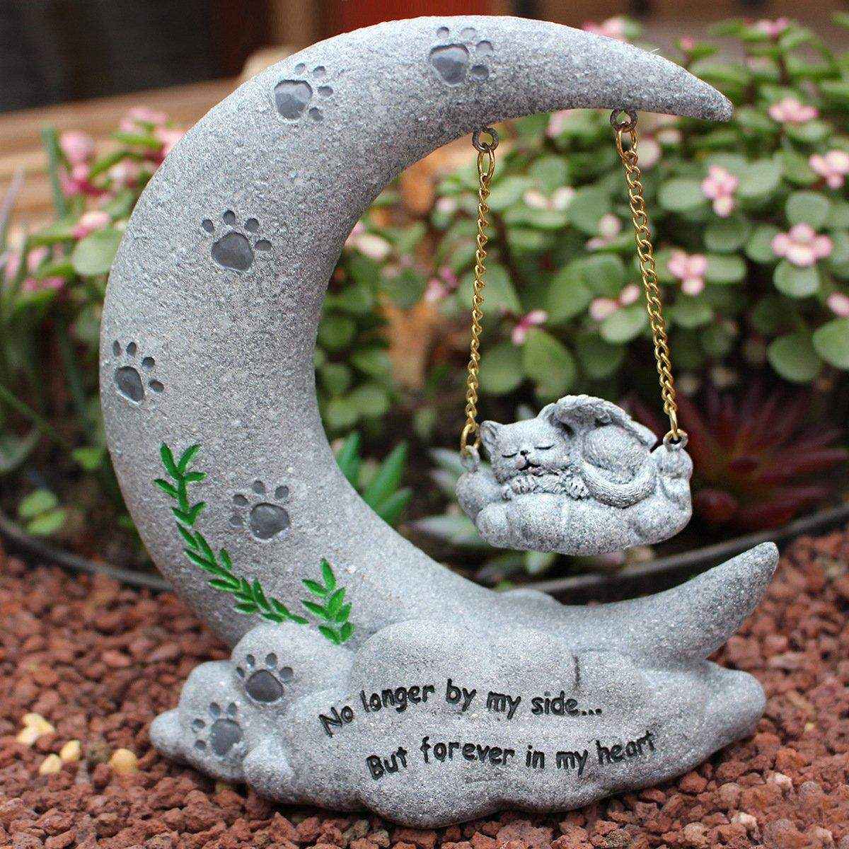 Moon-Themed Pet Memorial Resin Cat or Dog Tribute for Garden & Home