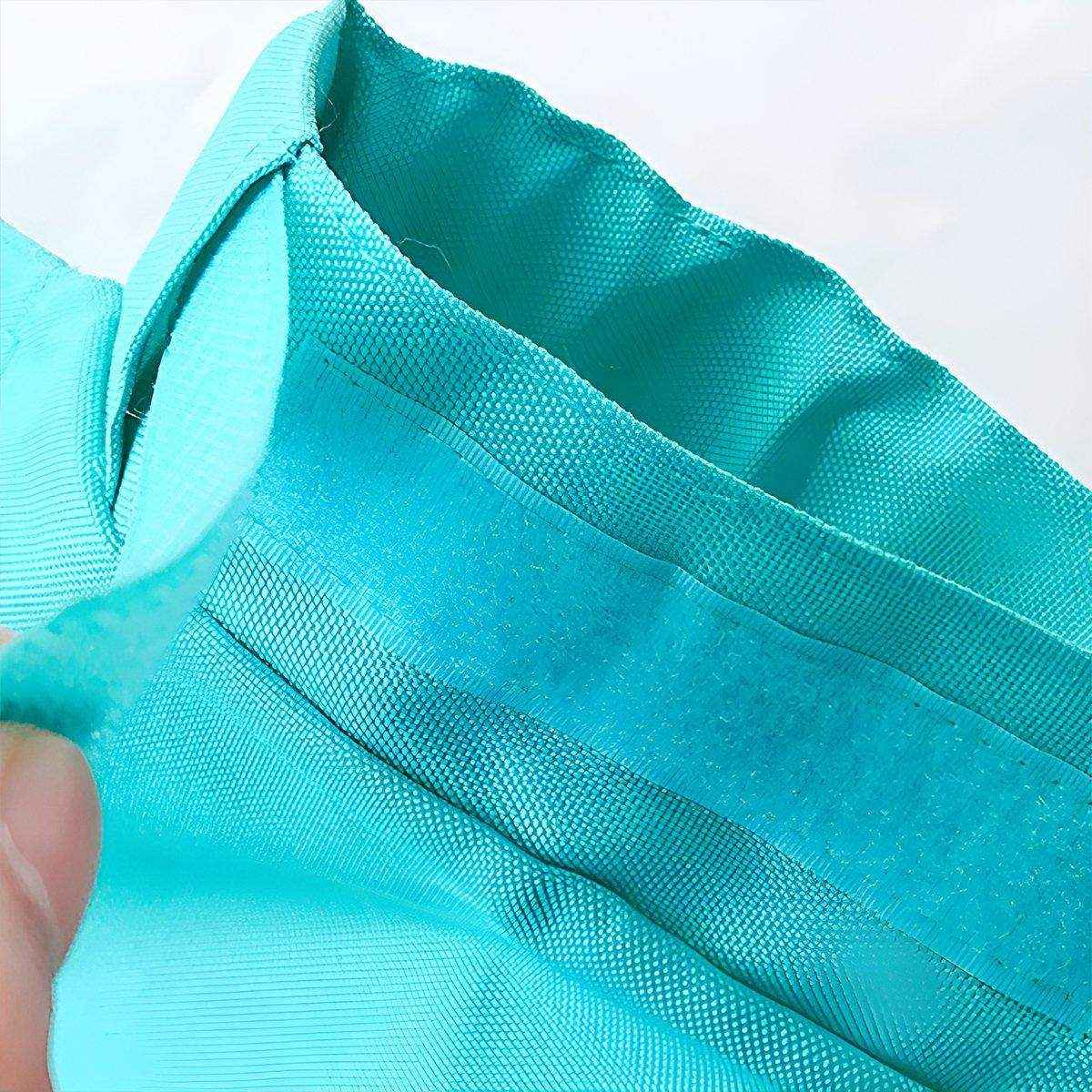 Multifunctional Pet Grooming Shoulder Bag for Cats Durable Nylon Design