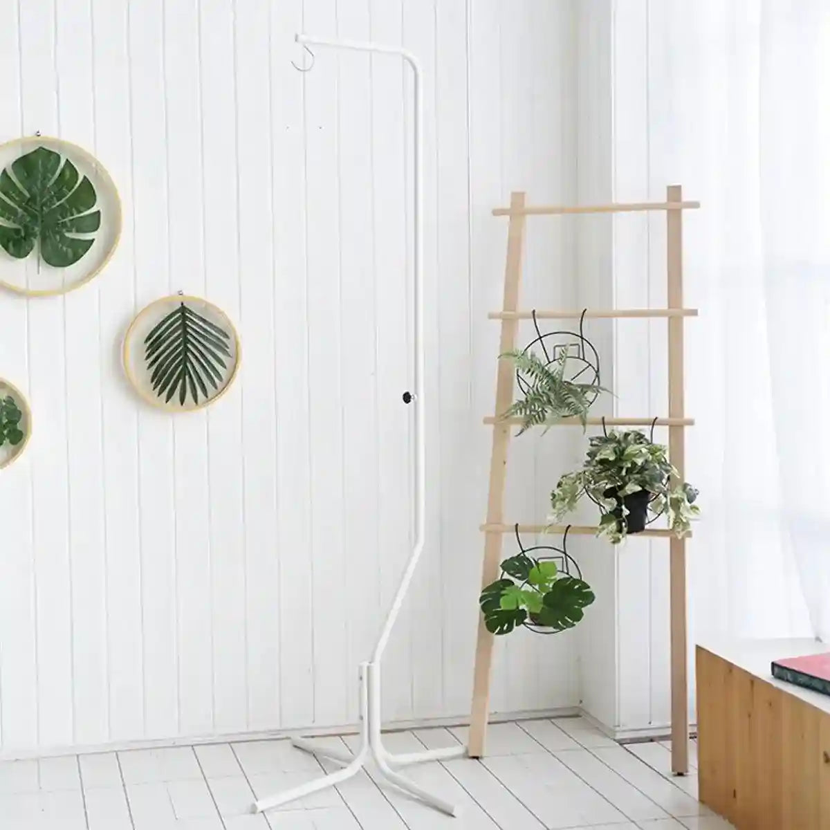 Adjustable Birdcage Stand Sturdy Metal Parrot Cage Holder with 360° Hook