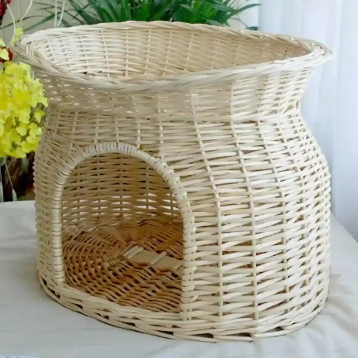 Rattan Cat House Double-Layer Design for Comfort and Privacy