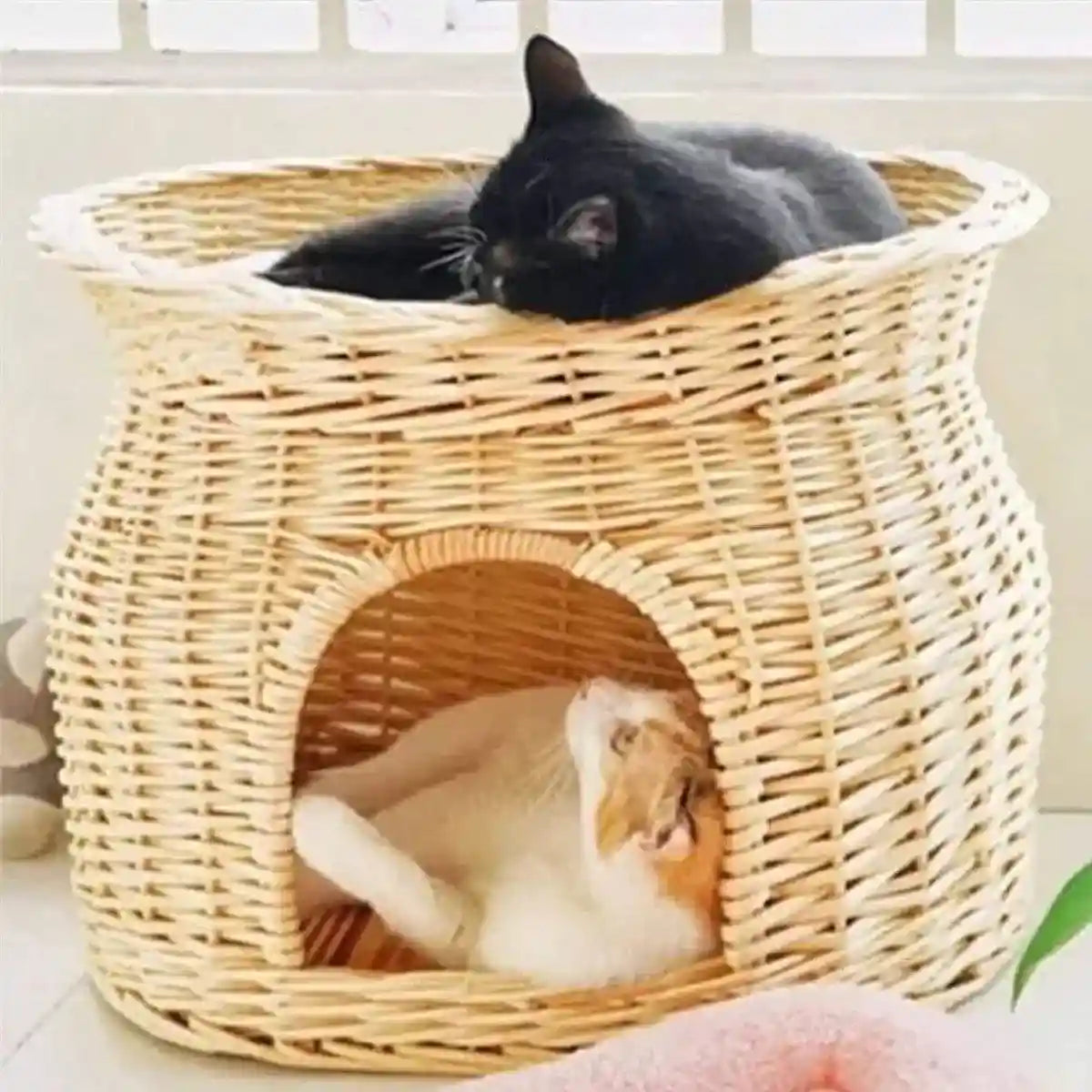 Rattan Cat House Double-Layer Design for Comfort and Privacy